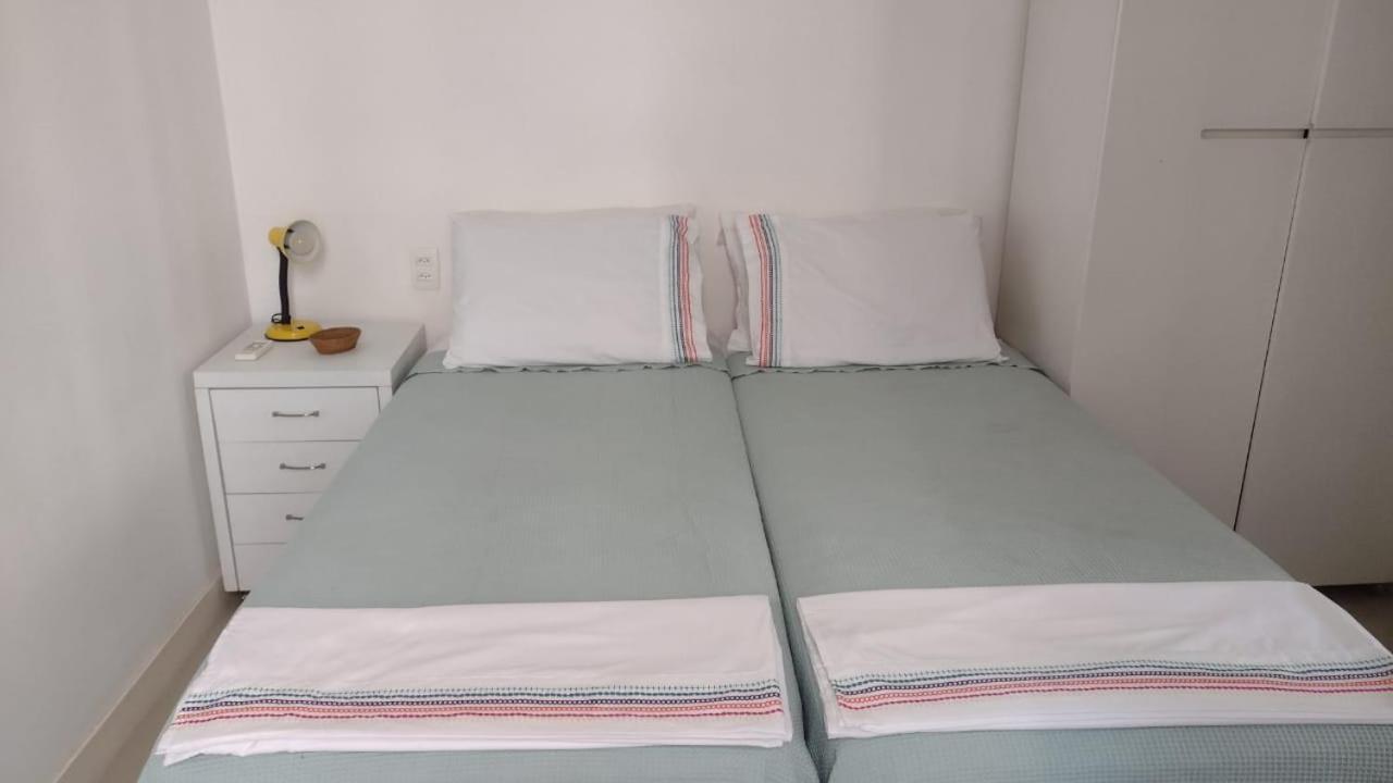 Apartamento Em Copacabana - Rua Bolivar - 2 Quartos - Excelente Localizacao Rio de Janeiro Dış mekan fotoğraf